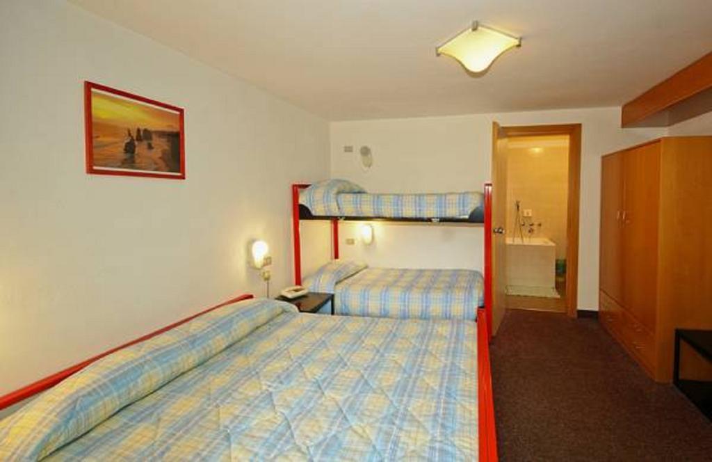 Hotel Rododendro Foppolo Rom bilde